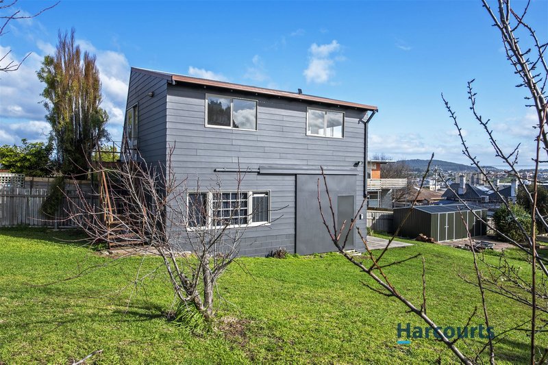 Photo - 137A Tarleton Street, East Devonport TAS 7310 - Image 2