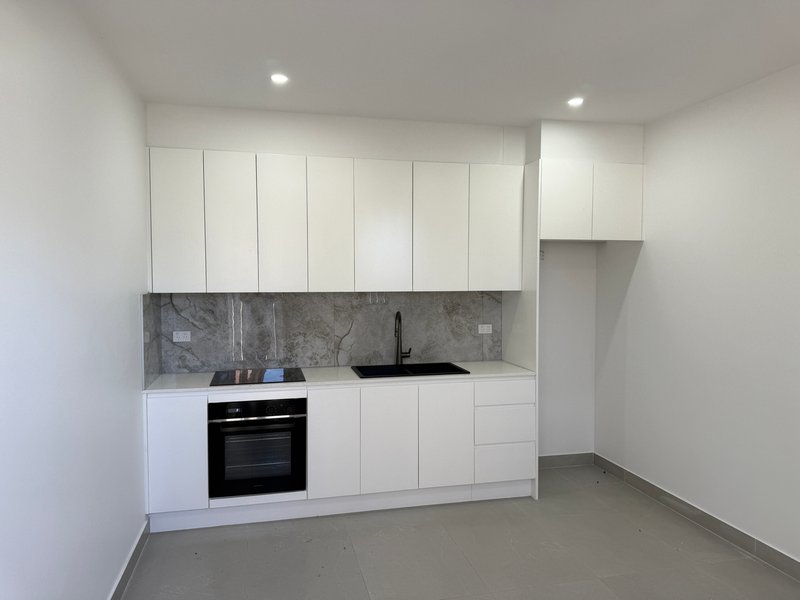 Photo - 137B River Avenue, Fairfield East NSW 2165 - Image 1