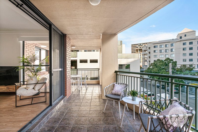 Photo - 13/8-10 The Avenue, Hurstville NSW 2220 - Image 1