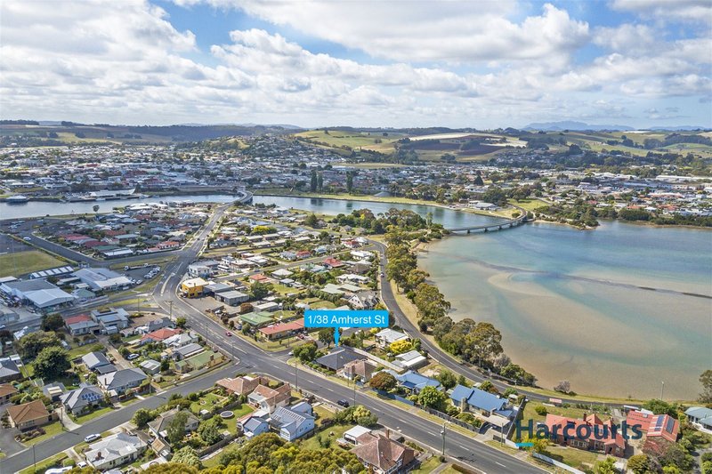 Photo - 1/38 Amherst Street, West Ulverstone TAS 7315 - Image 2