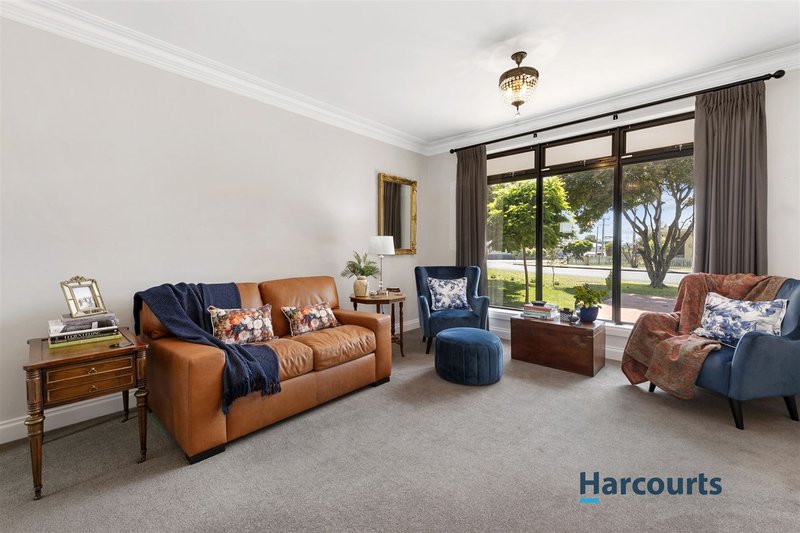 Photo - 1/38 Amherst Street, West Ulverstone TAS 7315 - Image 13