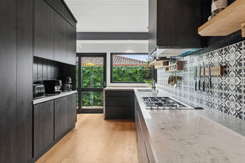 Photo - 138 Bantry Bay Road, Frenchs Forest NSW 2086 - Image 6