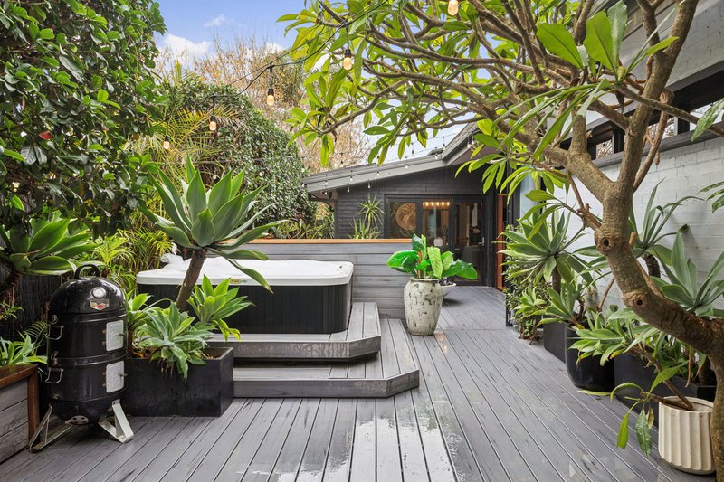 Photo - 138 Bantry Bay Road, Frenchs Forest NSW 2086 - Image 9
