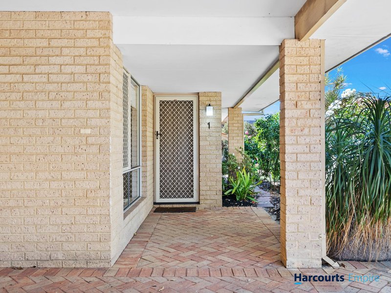 Photo - 1/38 Bower Street, Doubleview WA 6018 - Image 3