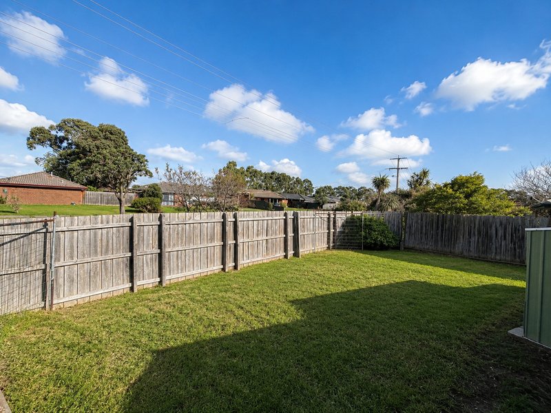 Photo - 1/38 Cameron Way, Pakenham VIC 3810 - Image 10
