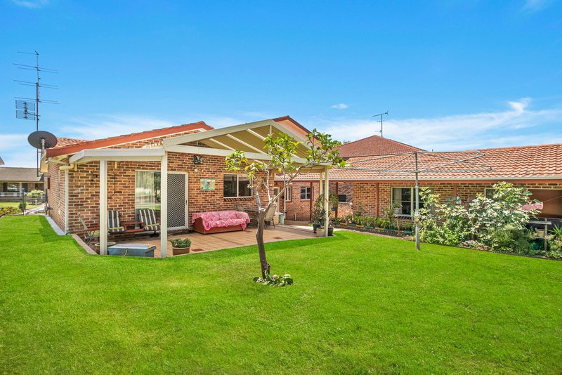 Photo - 138 Captain Cook Drive, Barrack Heights NSW 2528 - Image 8