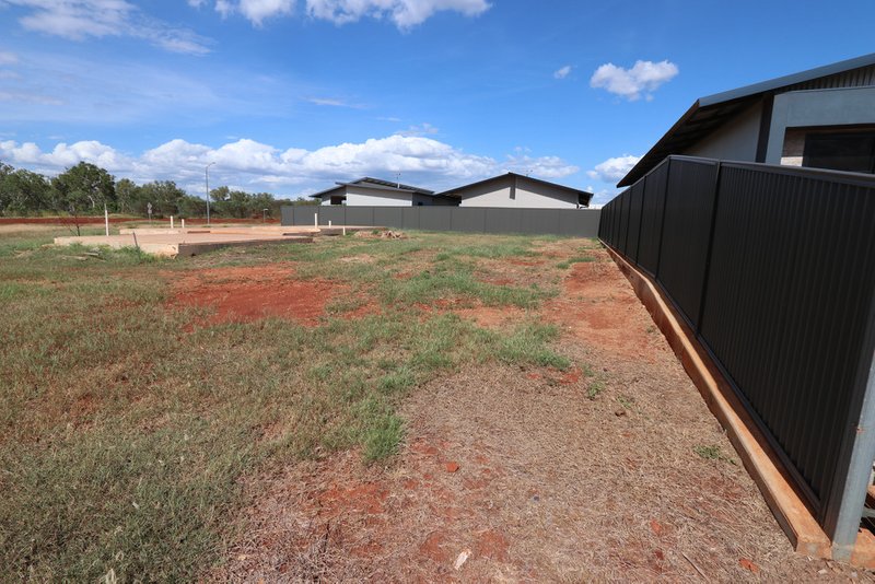 Photo - 138 Casuarina Street, Katherine NT 0850 - Image 4