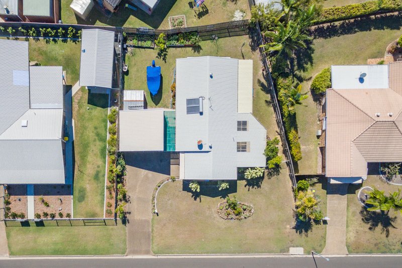 Photo - 138 Davidson Street, Bargara QLD 4670 - Image 14