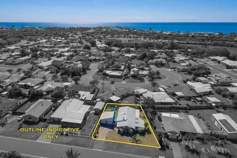 Photo - 138 Davidson Street, Bargara QLD 4670 - Image 18