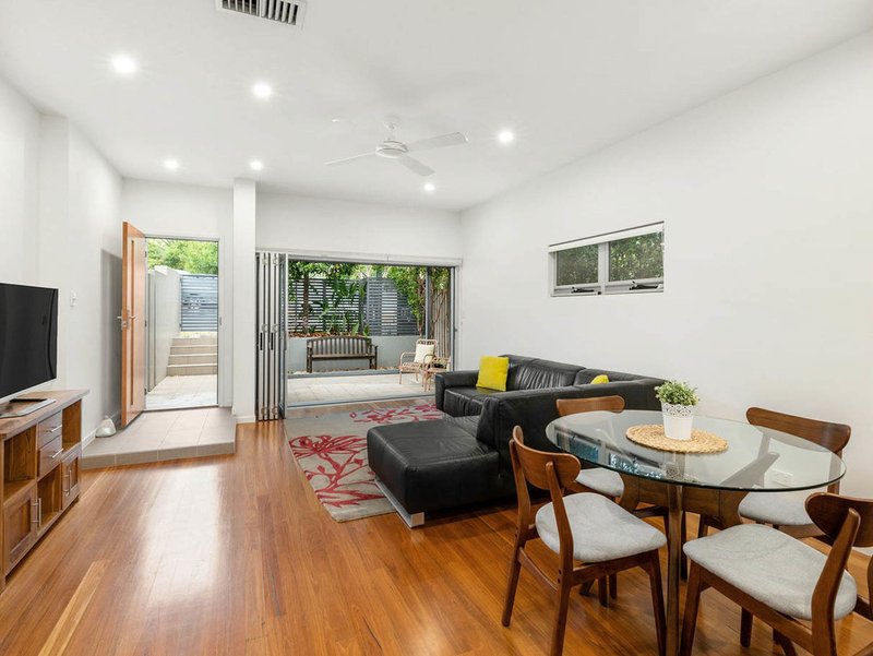 Photo - 1/38 Dickson Street, Morningside QLD 4170 - Image