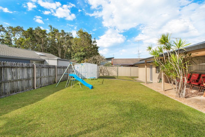 Photo - 138 Goonawarra Drive, Mooloolaba QLD 4557 - Image 3