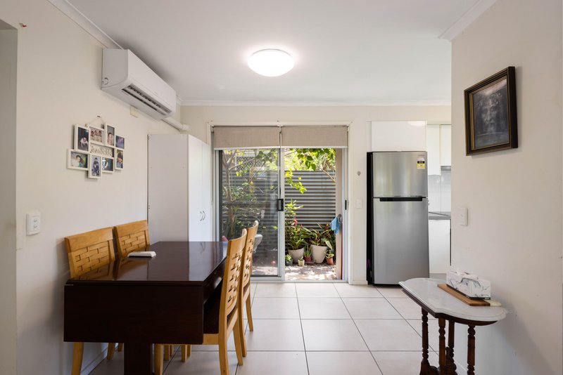 Photo - 1/38 Howard Street, Runaway Bay QLD 4216 - Image 10