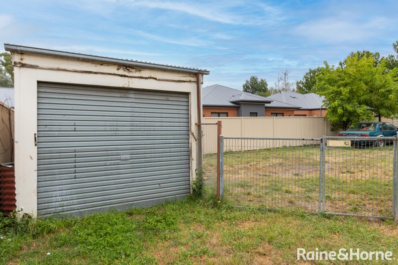 Photo - 138 Howick Street, Bathurst NSW 2795 - Image 13