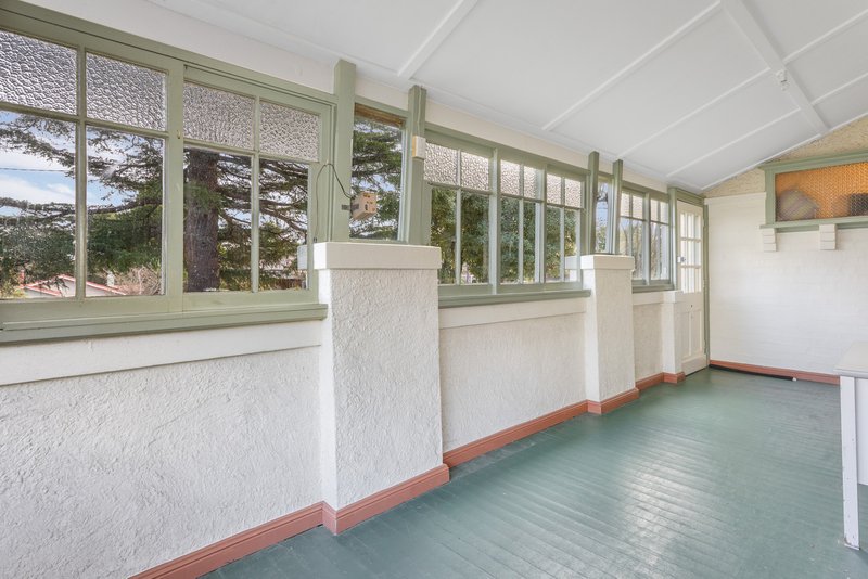 Photo - 138 Lurline Street, Katoomba NSW 2780 - Image 4