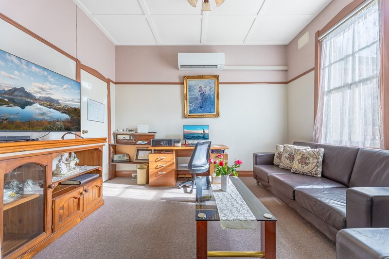Photo - 138 Lurline Street, Katoomba NSW 2780 - Image 5
