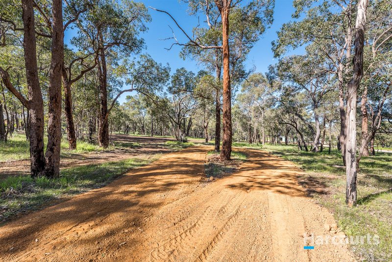 138 Maine-Anjou Drive, Lower Chittering WA 6084