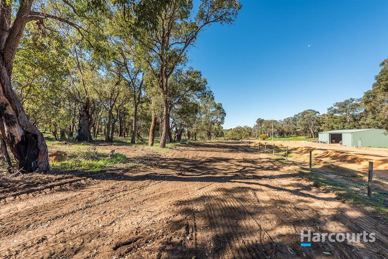 Photo - 138 Maine-Anjou Drive, Lower Chittering WA 6084 - Image 17