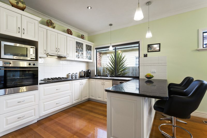 Photo - 1/38 Ormond Road, Clayton VIC 3168 - Image 3