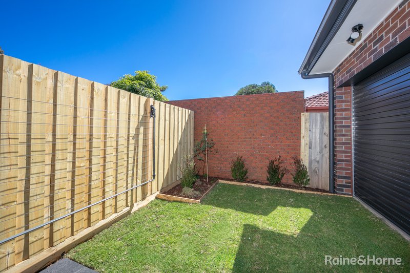 Photo - 1/38 Pasley Street, Sunbury VIC 3429 - Image 9