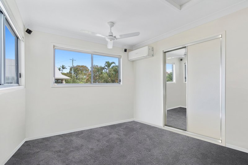 Photo - 1/38 Pittwin Road, Capalaba QLD 4157 - Image 8