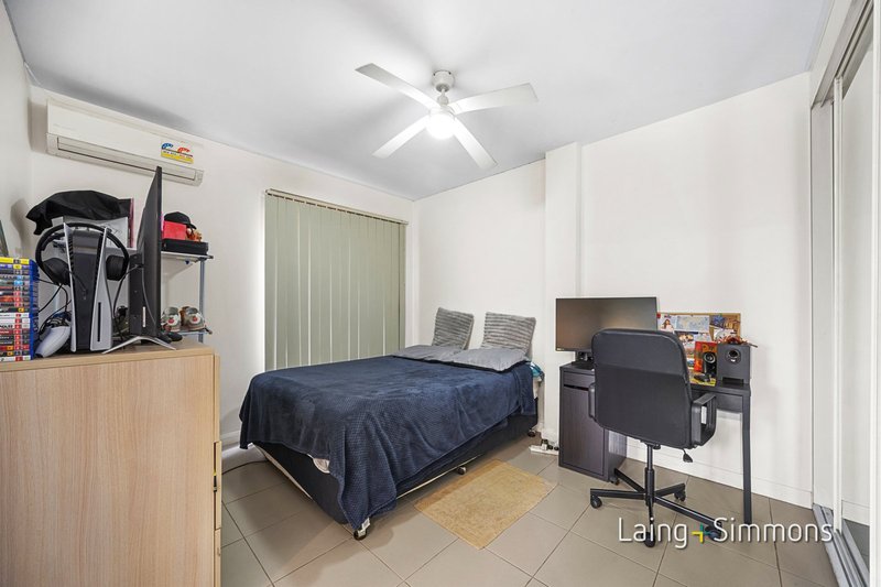 Photo - 138 Roberts Road, Greenacre NSW 2190 - Image 13