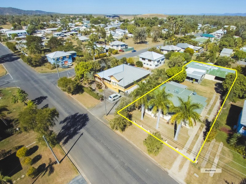 Photo - 138 Rodboro Street, Berserker QLD 4701 - Image 2