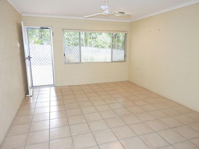 Photo - 1/38 Rogers Street, Aitkenvale QLD 4814 - Image 2