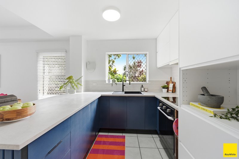 Photo - 1/38 Springfield Crescent, Manoora QLD 4870 - Image 3