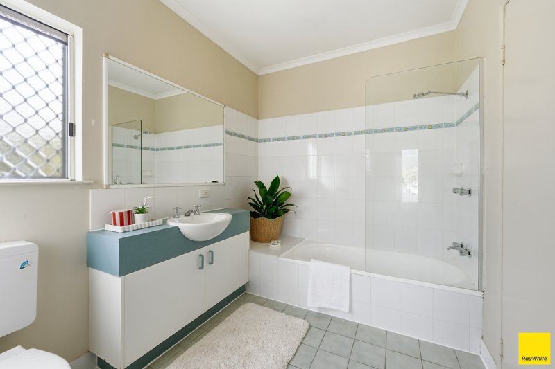 Photo - 1/38 Springfield Crescent, Manoora QLD 4870 - Image 10