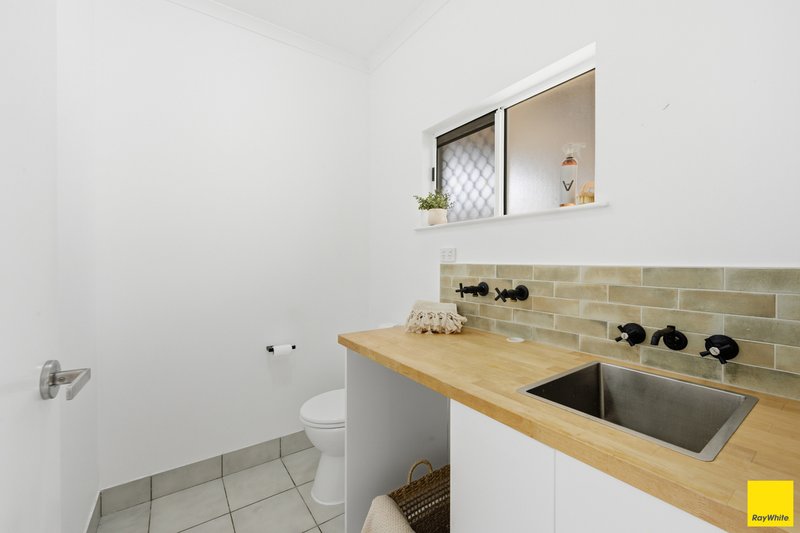 Photo - 1/38 Springfield Crescent, Manoora QLD 4870 - Image 11