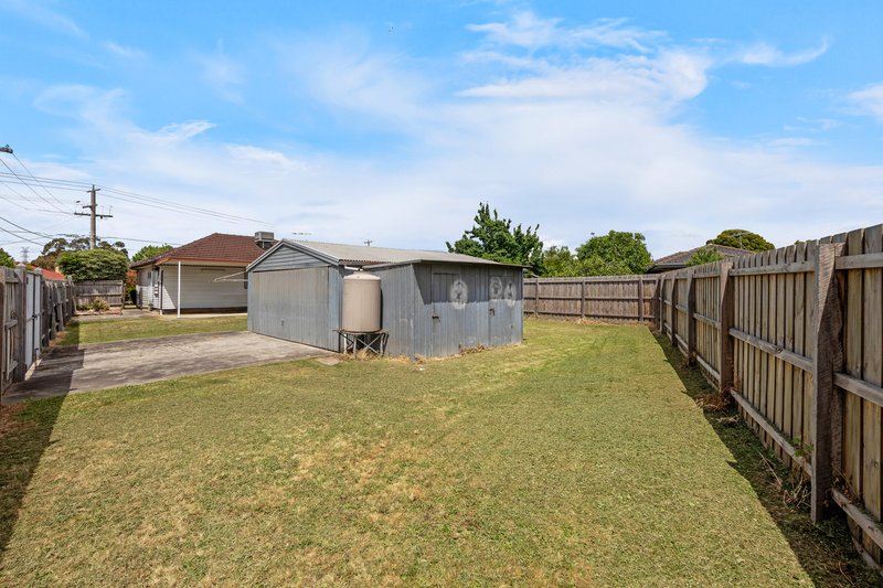 Photo - 138 The Boulevard, Thomastown VIC 3074 - Image 14