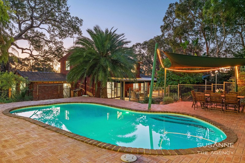 Photo - 138 Williams Street, Gooseberry Hill WA 6076 - Image 2