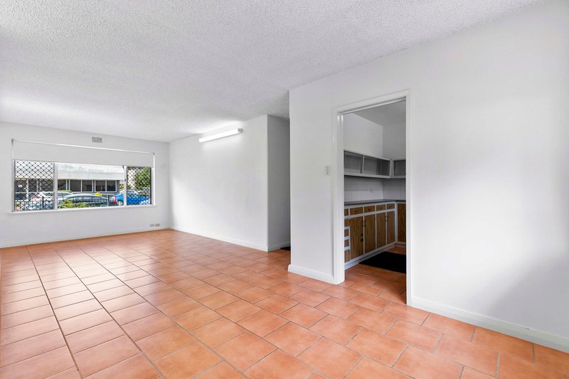 Photo - 1/380 Esplanade , Scarness QLD 4655 - Image 6