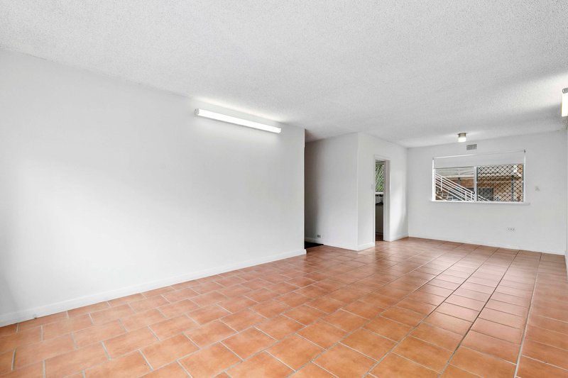 Photo - 1/380 Esplanade , Scarness QLD 4655 - Image 7