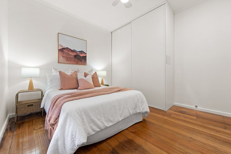 Photo - 1/381 Blackburn Road, Burwood East VIC 3151 - Image 7