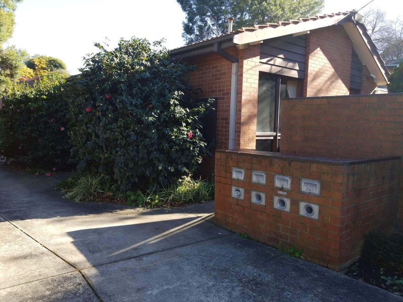 Photo - 1/381 Middleborough Road, Box Hill VIC 3128 - Image 1