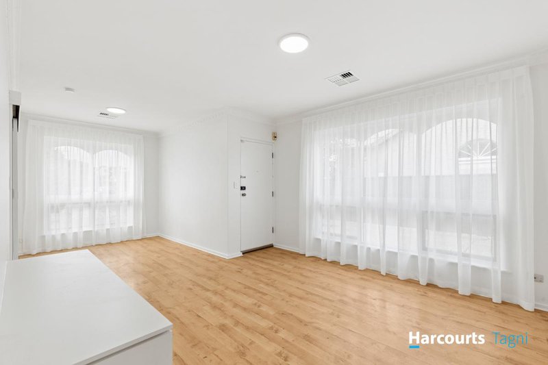 Photo - 1/382 Morphett Road, Warradale SA 5046 - Image 2