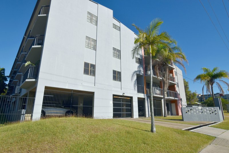 Photo - 13/83-85 Auckland Street, Gladstone Central QLD 4680 - Image 2
