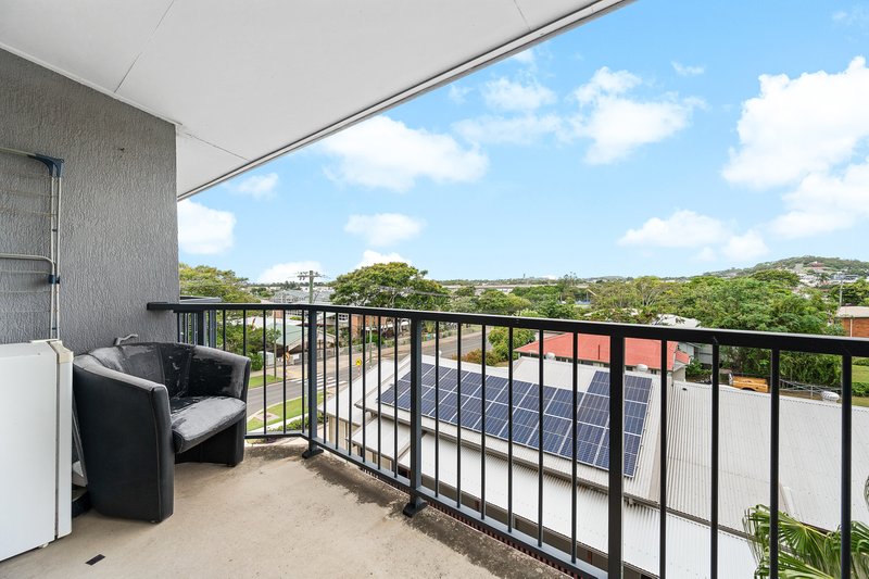 Photo - 13/83-85 Auckland Street, Gladstone Central QLD 4680 - Image 12