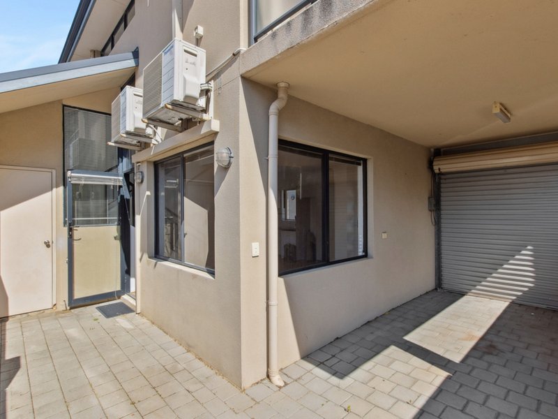 Photo - 1/386 Stirling Street, Highgate WA 6003 - Image 13