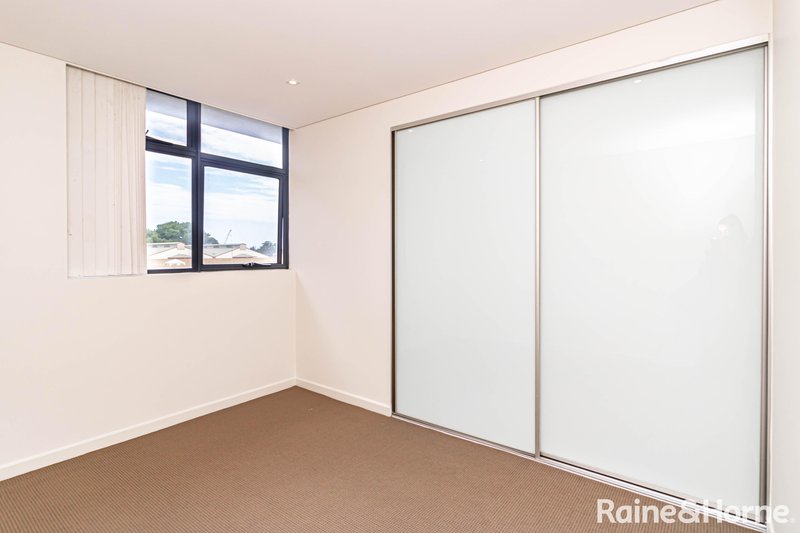 Photo - 13/88 James Ruse Drive, Rosehill NSW 2142 - Image 6