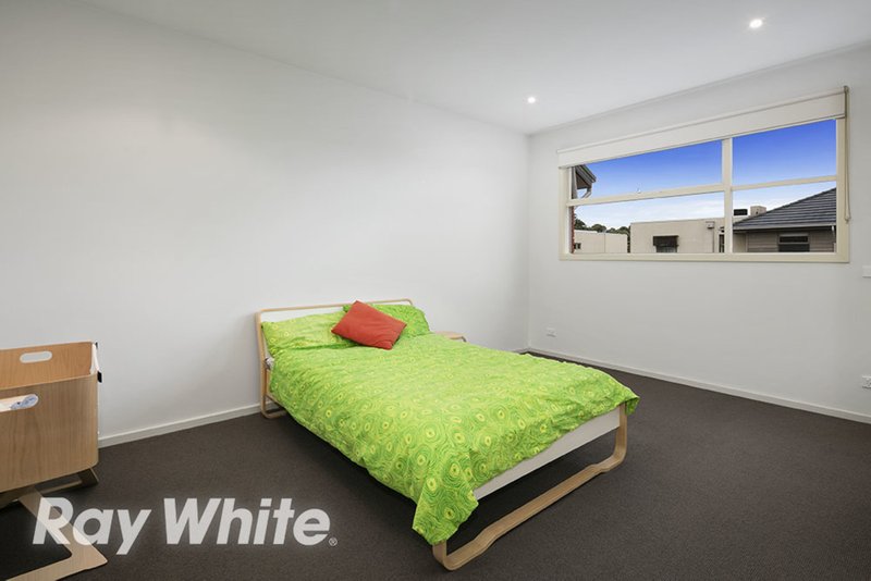 Photo - 13/9-11 Manikato Avenue, Mordialloc VIC 3195 - Image 5