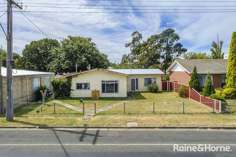 Photo - 139 -141 High Street, Kyneton VIC 3444 - Image 5