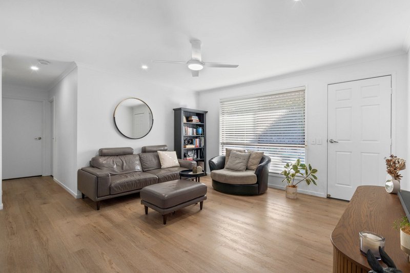 Photo - 1/39 Alexander Drive, Highland Park QLD 4211 - Image 8