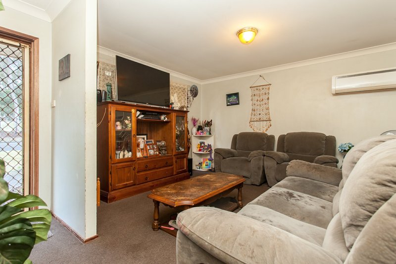 Photo - 139 Alkira Avenue, Cessnock NSW 2325 - Image 4