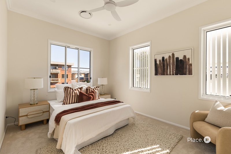 Photo - 1/39 Alma Road, Clayfield QLD 4011 - Image 17