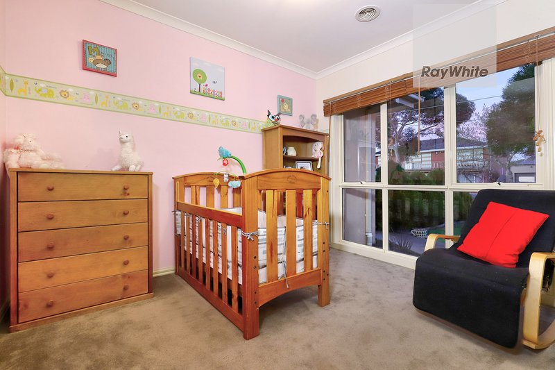 Photo - 1/39 Banksia Grove, Tullamarine VIC 3043 - Image 12