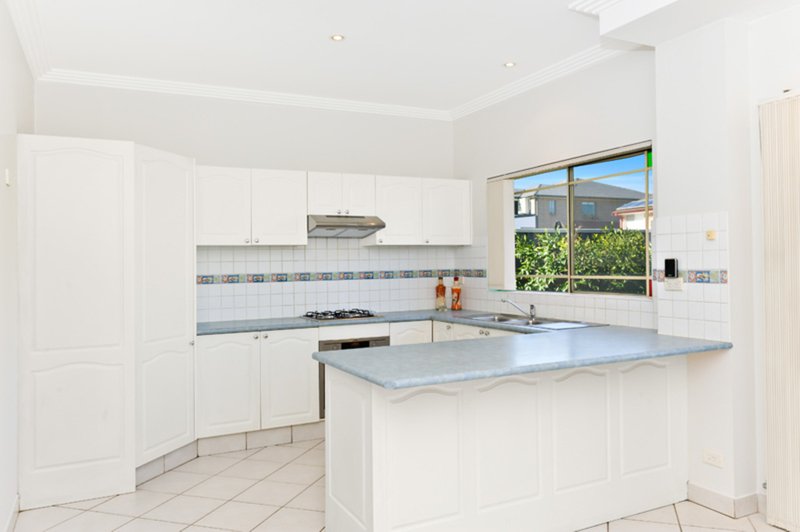 Photo - 139 Beaconsfield Street, Revesby NSW 2212 - Image 5