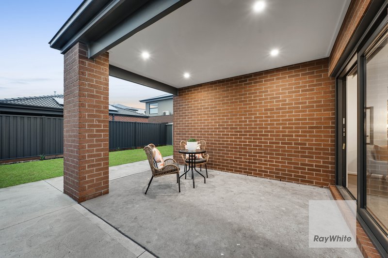 Photo - 139 Blossom Drive, Greenvale VIC 3059 - Image 15