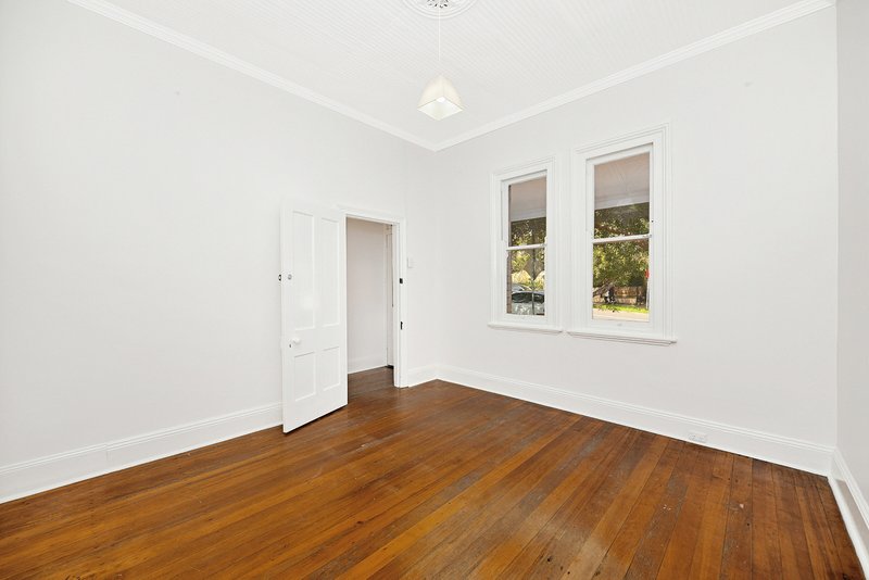 Photo - 139 Booth Street, Annandale NSW 2038 - Image 6